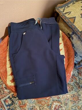 Men's Navy Stretch Cargo Pants
